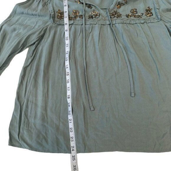 Lauren Conrad Women SZ L Pale Green Sequins Embroidered Long Sleeve Casual Top - Picture 7 of 12